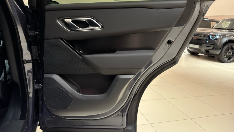 Land Rover Range Rover Velar 2.0 D200 MHEV Dynamic SE 5dr Auto Diesel Estate